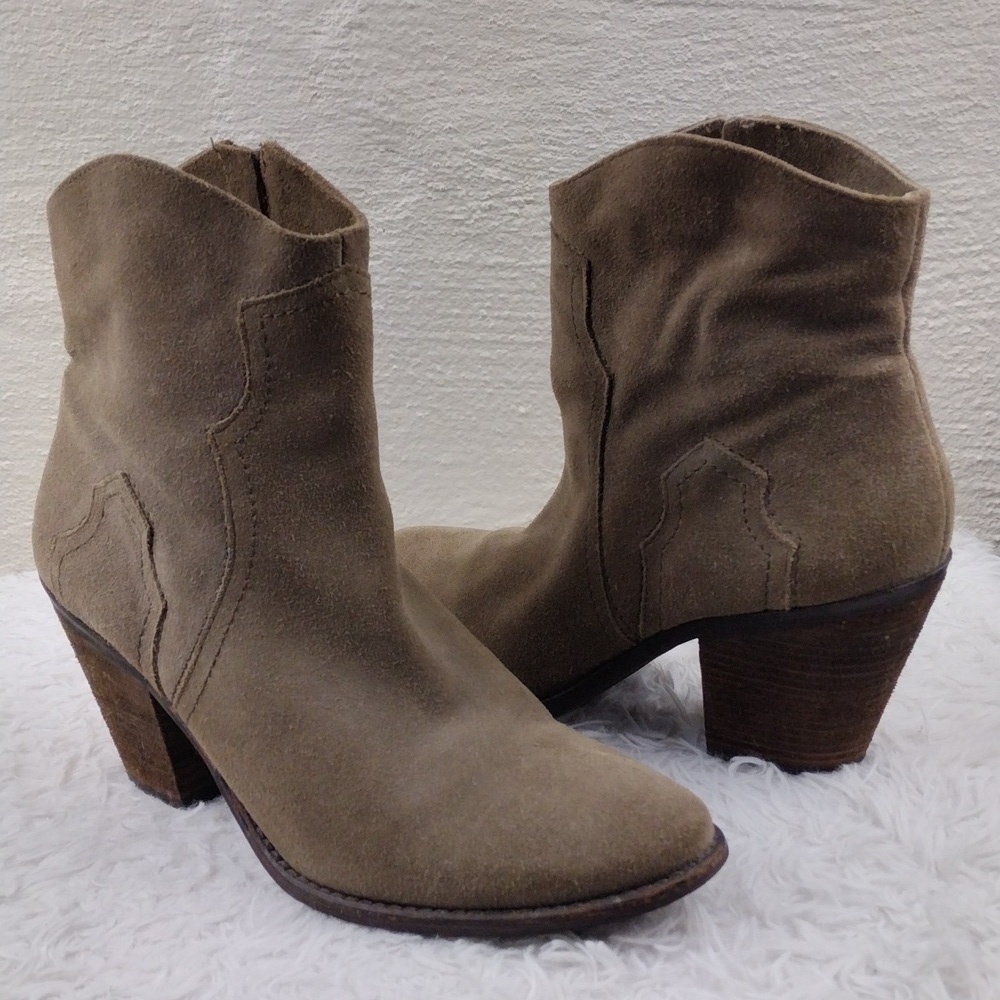 BCBGeneration Santina Taupe Suede Leather Pointy Toe Stacked Heel Ankle Boot